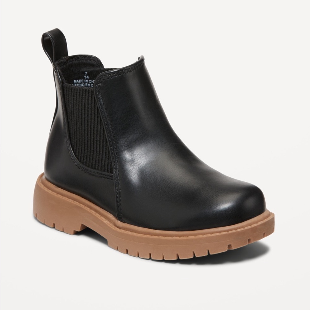 NWT Old Navy Faux Leather Chelsea Boots for Toddler Girls